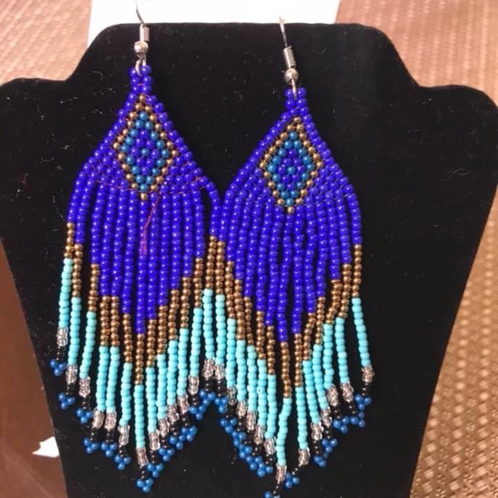 Aretes